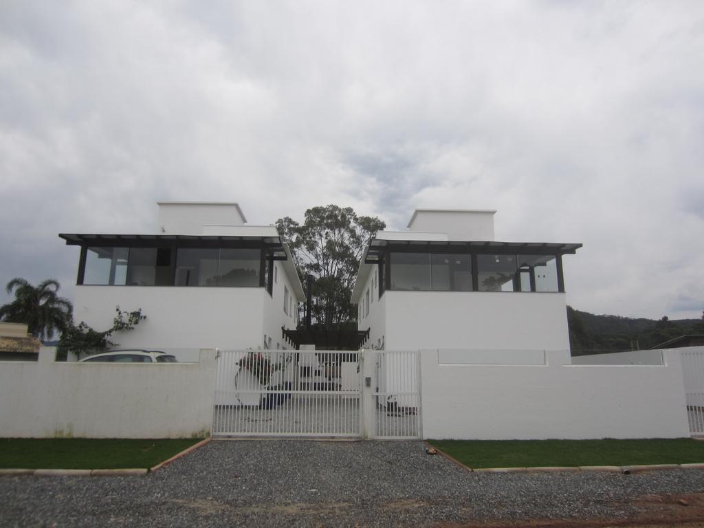 Residencial Marbella Apartment Bombinhas Exterior photo